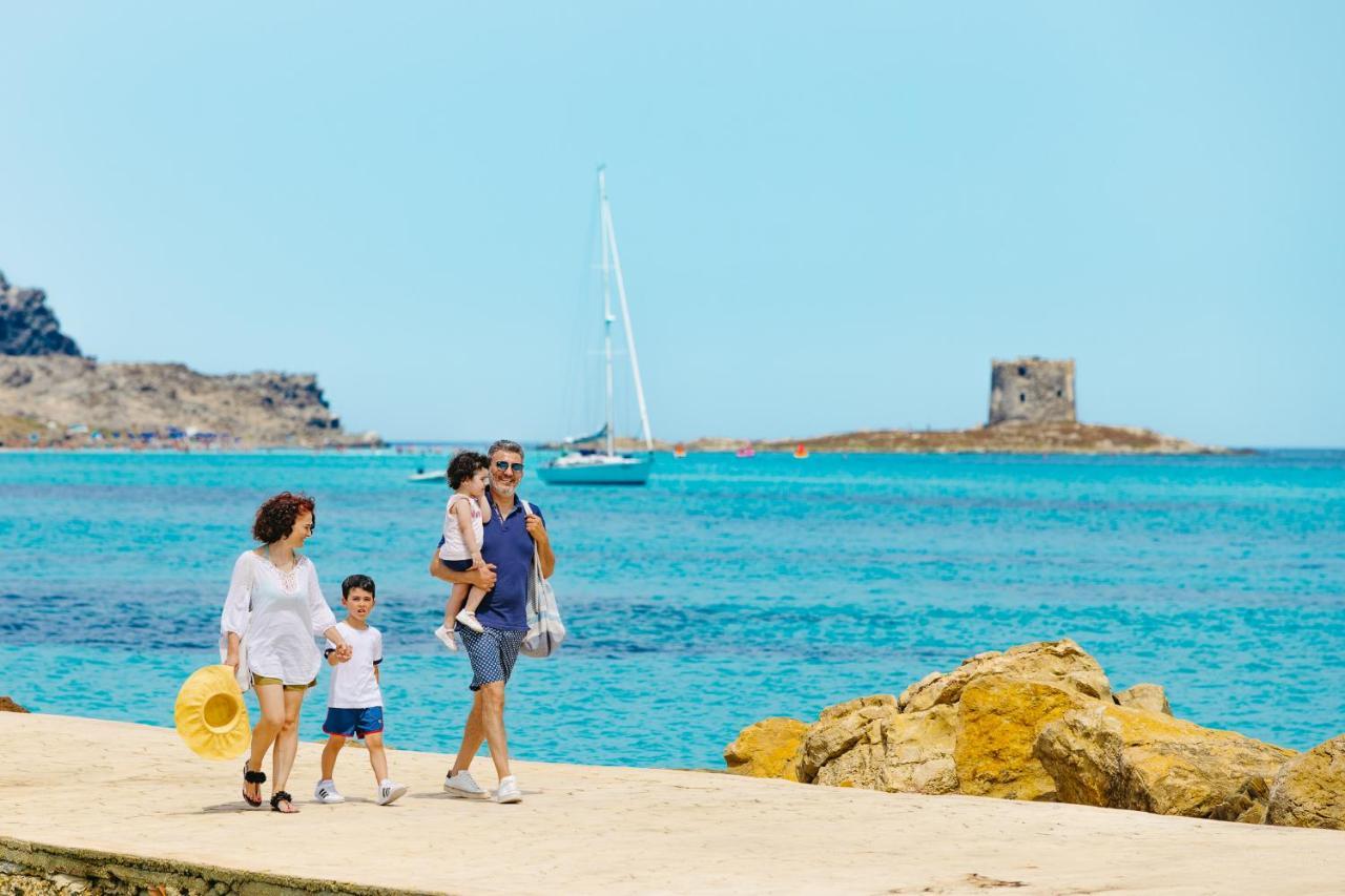 Unahotels Club Hotel Ancora Stintino Bagian luar foto