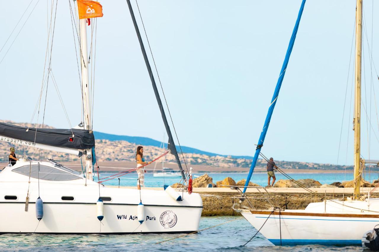 Unahotels Club Hotel Ancora Stintino Bagian luar foto