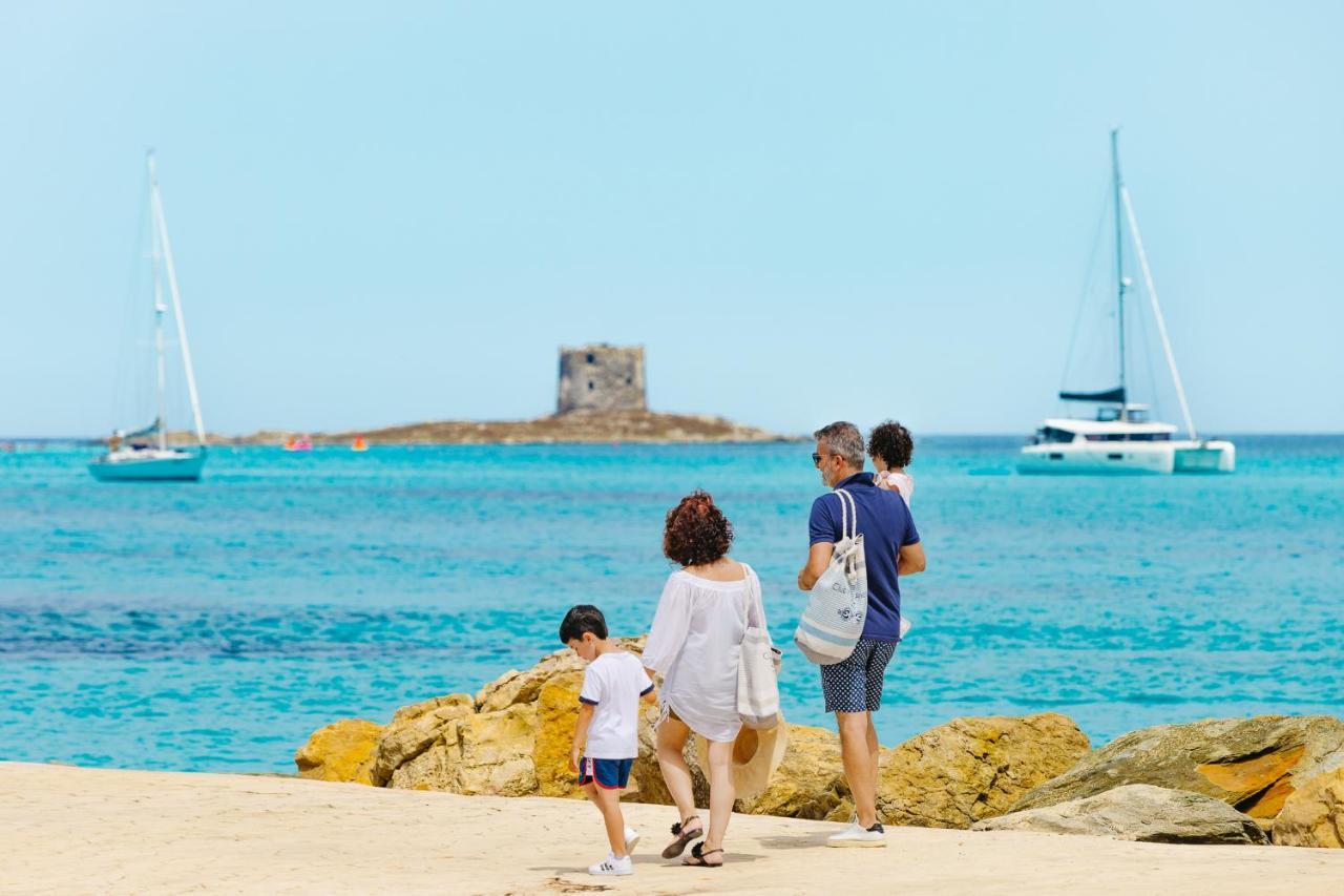 Unahotels Club Hotel Ancora Stintino Bagian luar foto