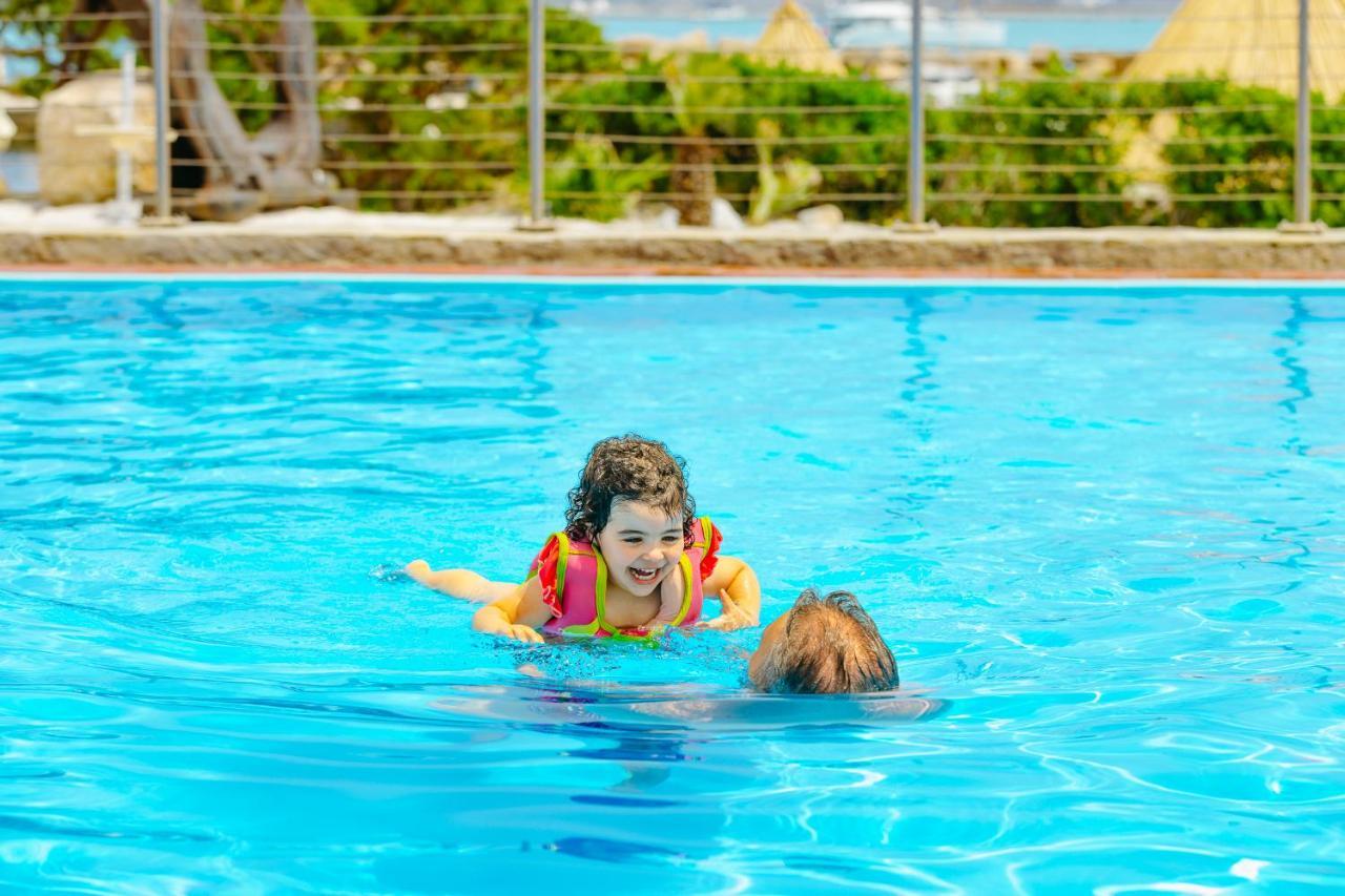 Unahotels Club Hotel Ancora Stintino Bagian luar foto
